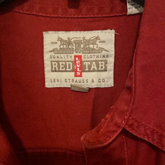 Vintage Levi's Red Tab Shirt Mens Med Red Button Up Long Sleeves Casual 90s Y2K - Picture 5 of 7